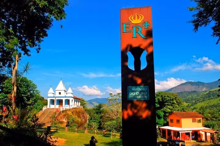 Charming colonial architecture and vibrant scenery highlight the cultural sights on a Paraty jeep tour.