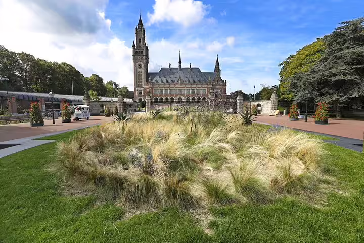 Peace Palace gardens in The Hague, key stop on Your Own Hague behind-the-scenes Royal City walking tour