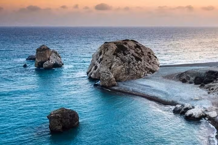 Petra tou Romiou Aphrodite’s Rock seascape on Cyprus coast, a highlight of the Aphrodite Experience day tour