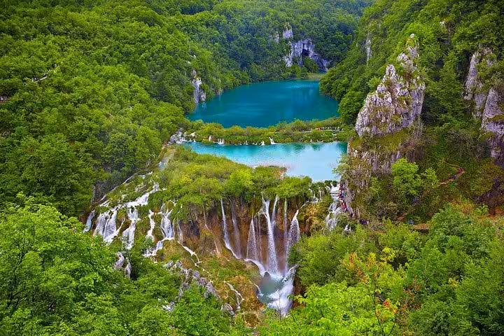 Plitvice Lakes National Park turquoise lakes and cascading waterfalls, highlight stop on Split to Zagreb private tour