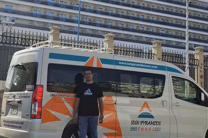 Tour van pickup for 2-day Port Said to Cairo pyramids, Egyptian Museum and Islamic Cairo private transfer service