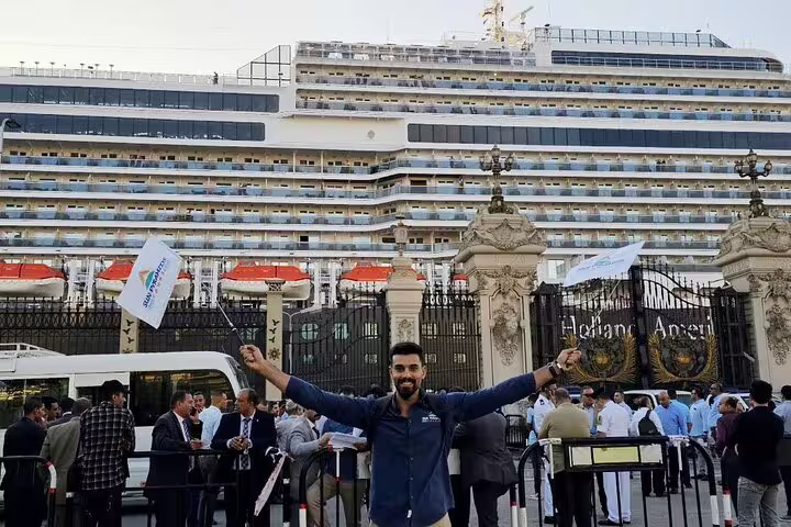 Port Said cruise passengers meeting for Giza Pyramids and Grand Egyptian Museum shore excursion from port