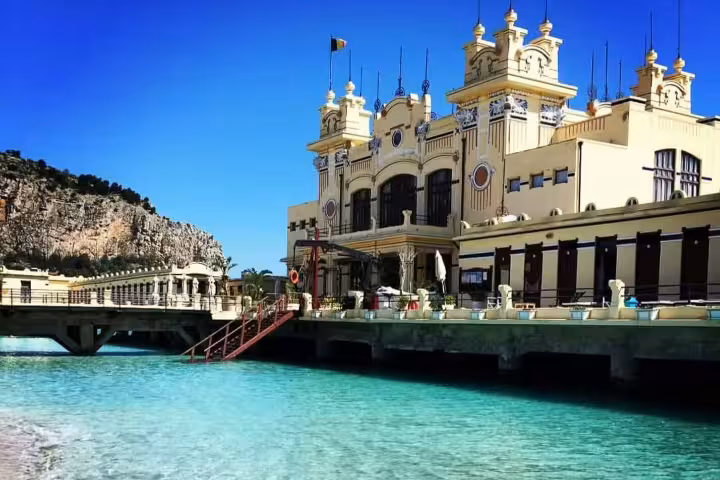 Private transfer from Palermo airport to Mondello (PA) and vice versa