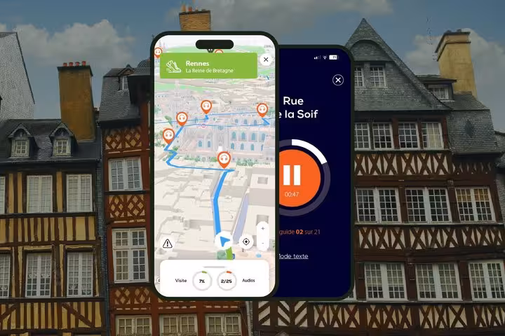 Rennes self-guided walking tour app showing GPS map and audio guide on smartphone with historic half-timbered buildings