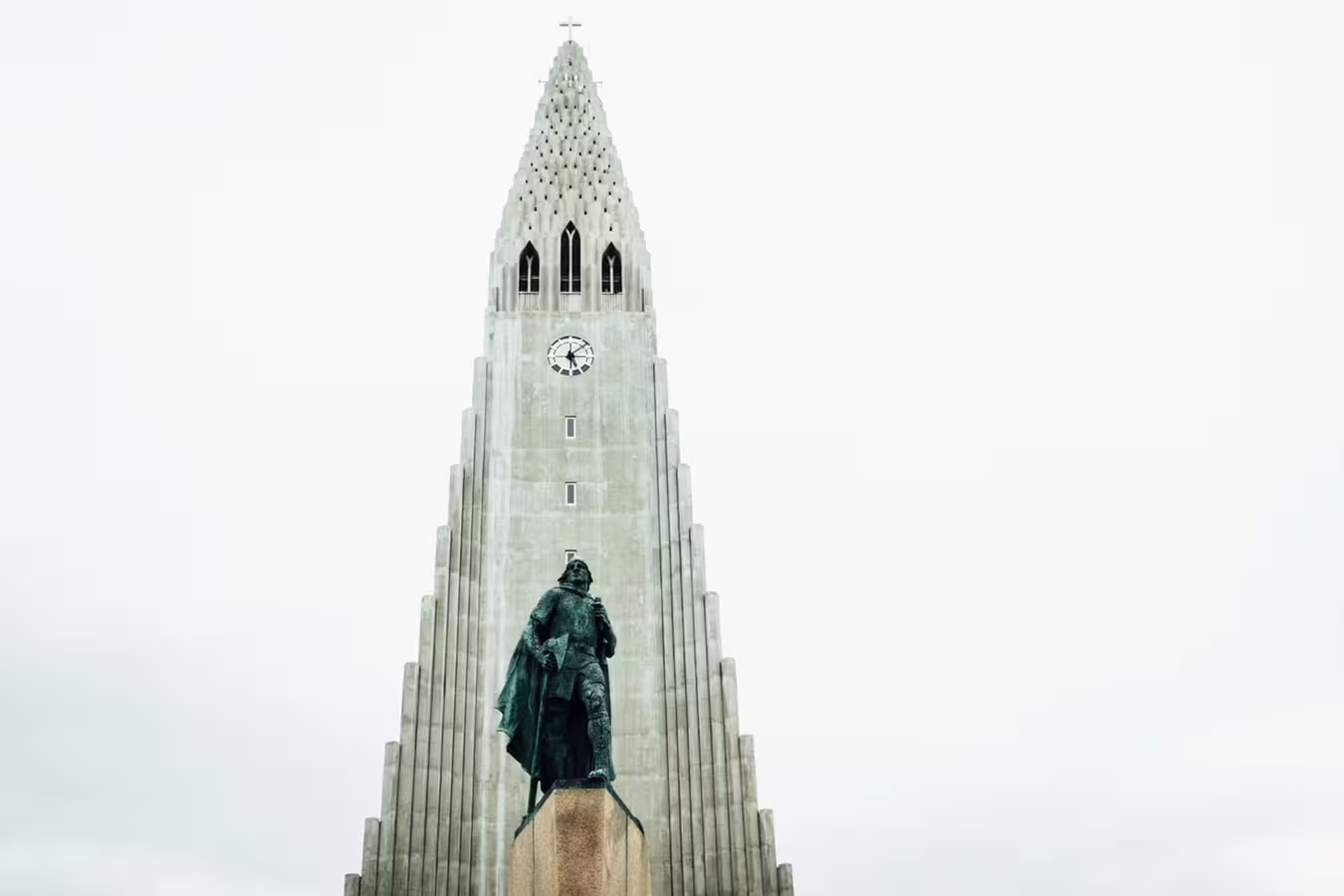 Hallgrímskirkja church tower with Leif Eriksson statue in Reykjavik, Iceland