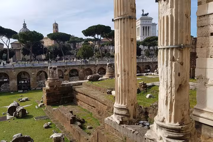 Ancient Roman Forum ruins and columns in Rome, highlight of 10-day private Italy tour from Rome to Venice