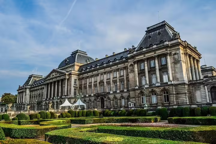 Royal Palace of Brussels with manicured gardens, highlight stop on a private 2-hour Brussels sightseeing tour