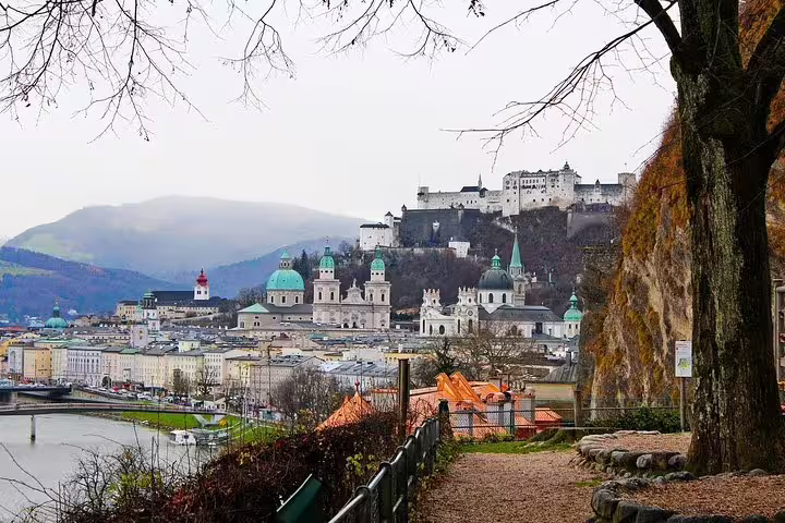 Panoramic Salzburg old town with Hohensalzburg Fortress, ideal stop on a private Vienna day trip