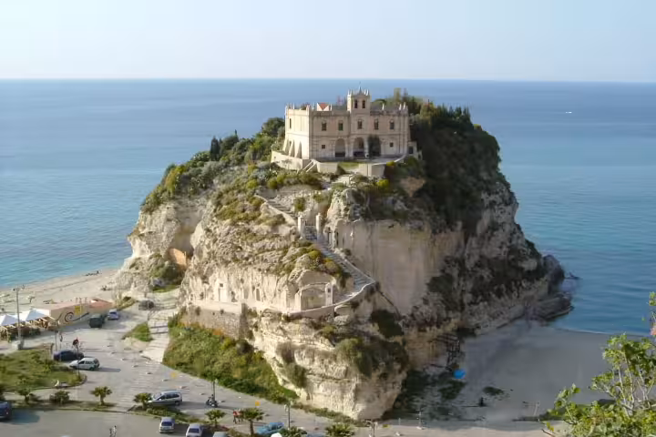 Sanctuary of Santa Maria dell’Isola on cliff above turquoise sea in Tropea, highlight of Divine Calabria 5 days tour