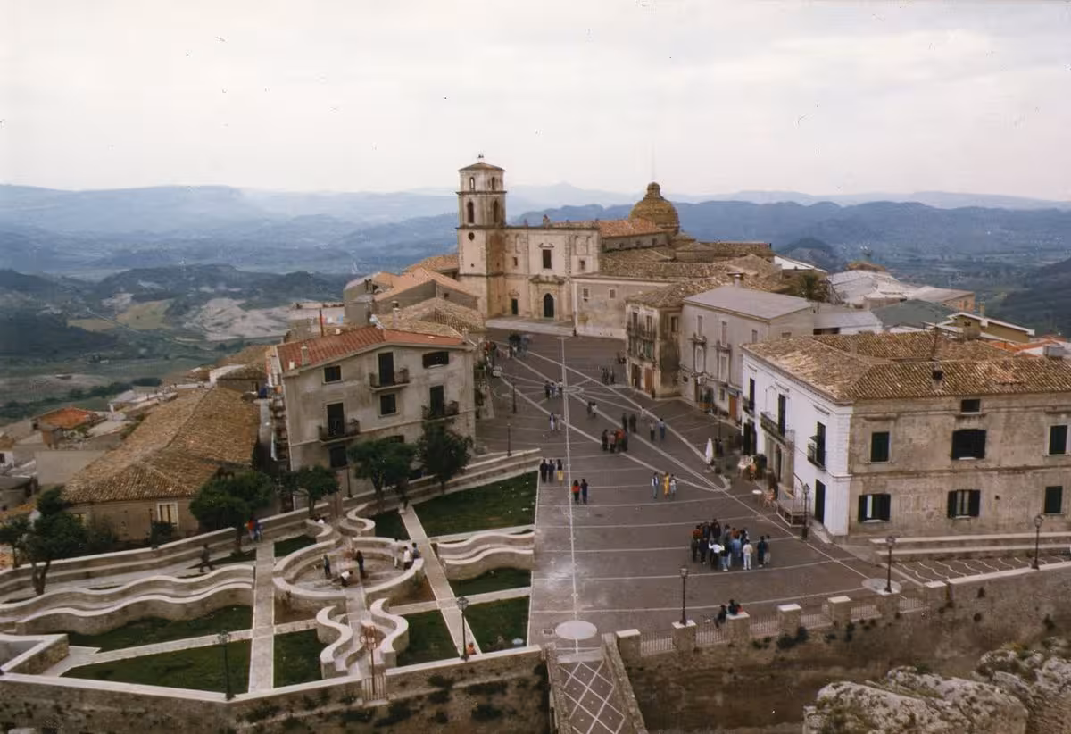 Historic hilltop village and cathedral of Santa Severina with panoramic views on the Krimisa wine heritage tour