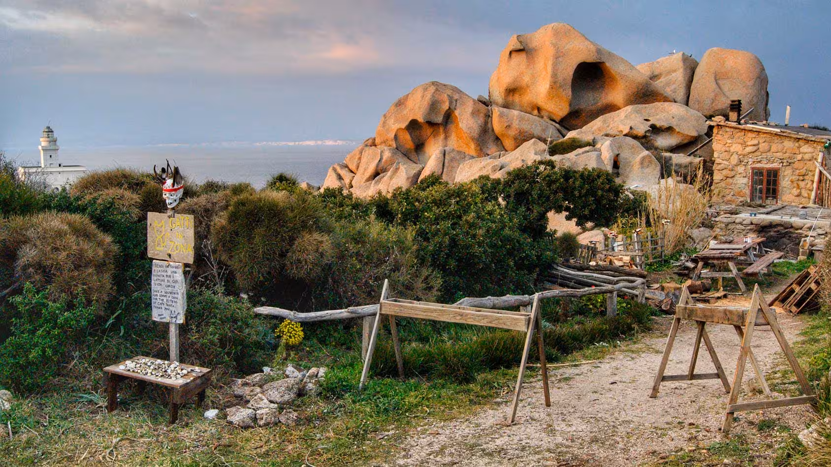 Charming rustic setting with rocky landscape and lighthouse in Valle della Luna, Santa Teresa Gallura.