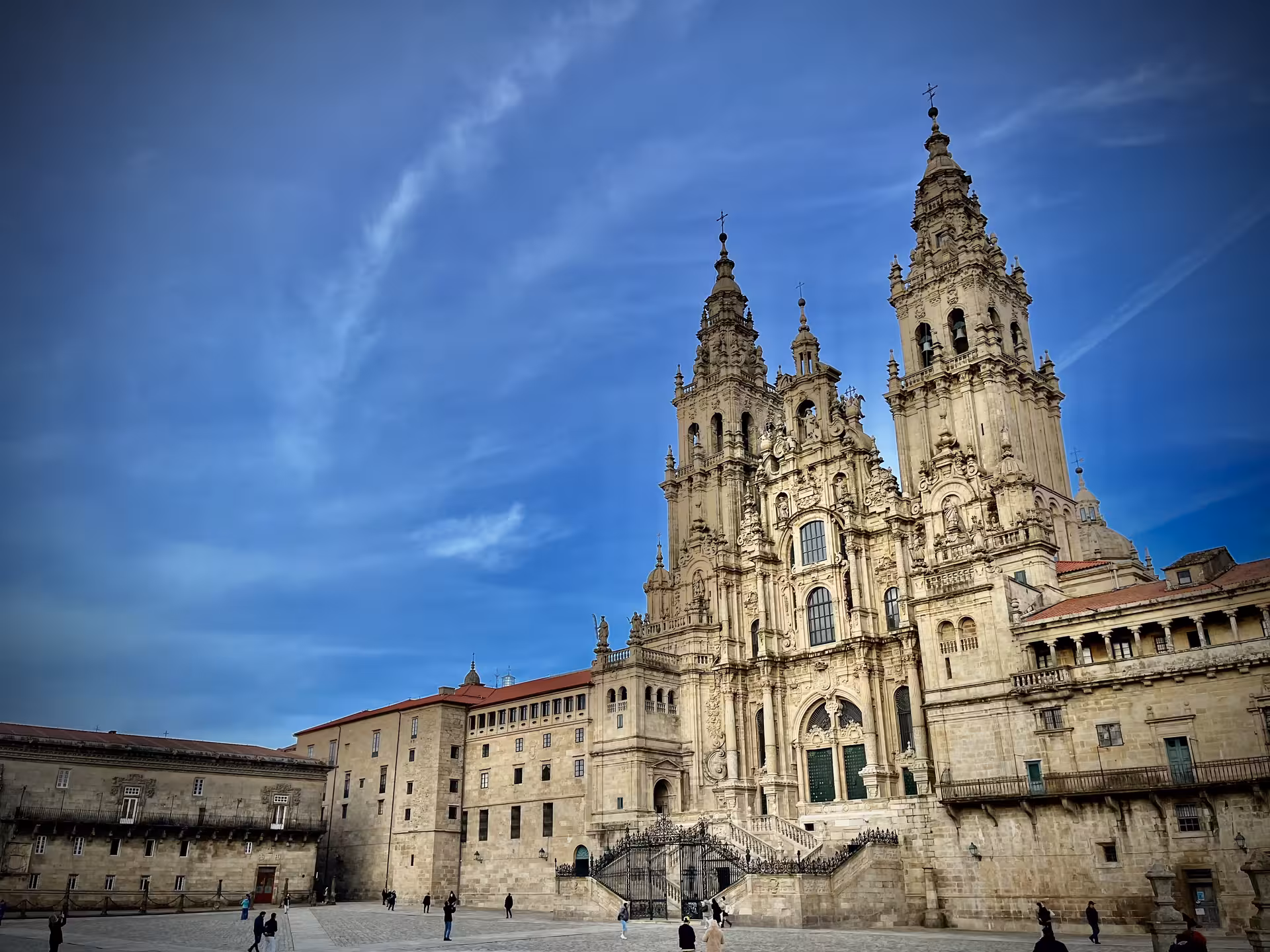 Santiago de Compostela Cathedral facade and Obradoiro Square, highlight of Leyendas Locales + Museo catedral tour
