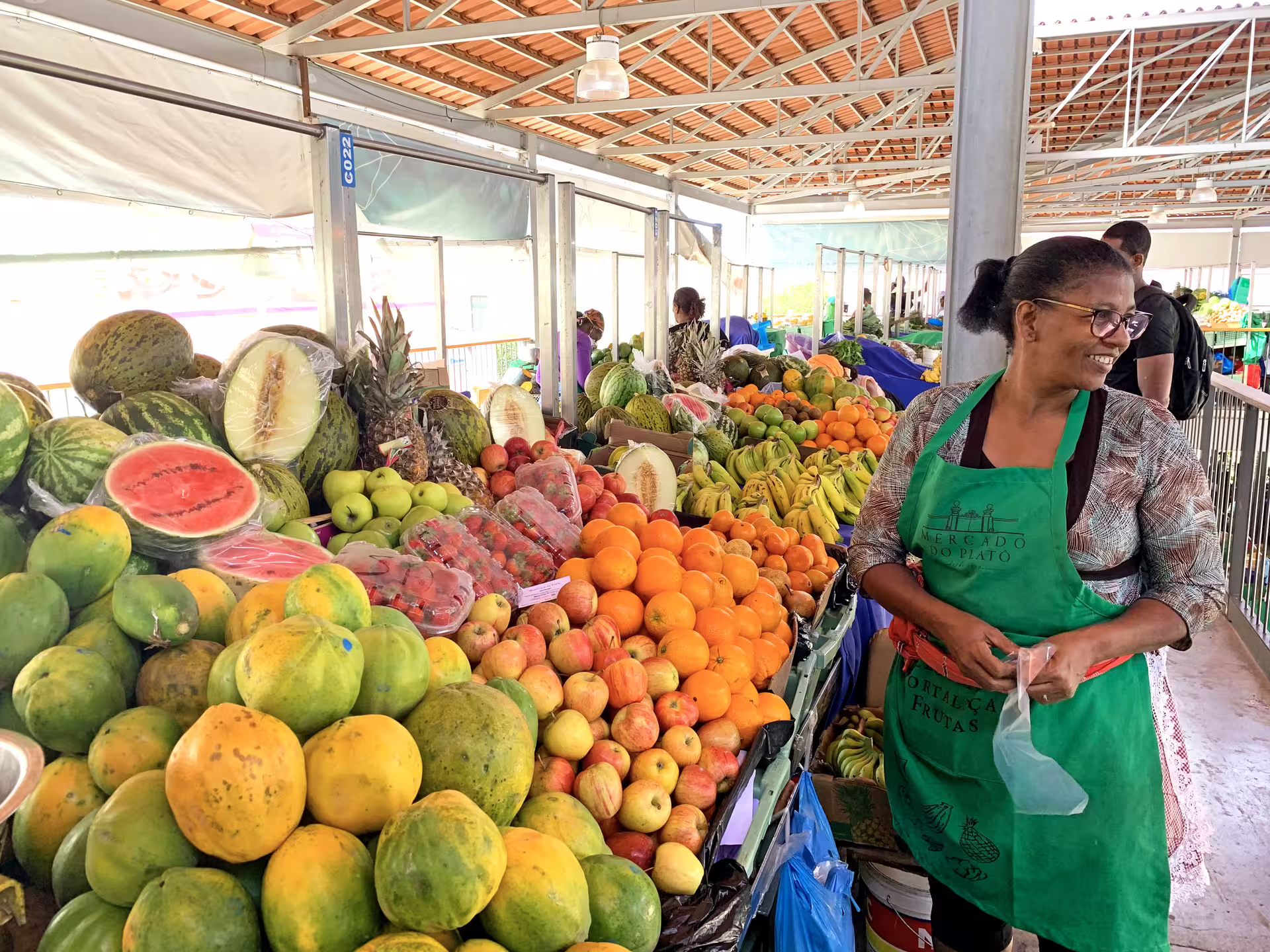 Praia market fruit stall on Santiago Island tour, fresh tropical produce at Mercado do Plateau in Cape Verde