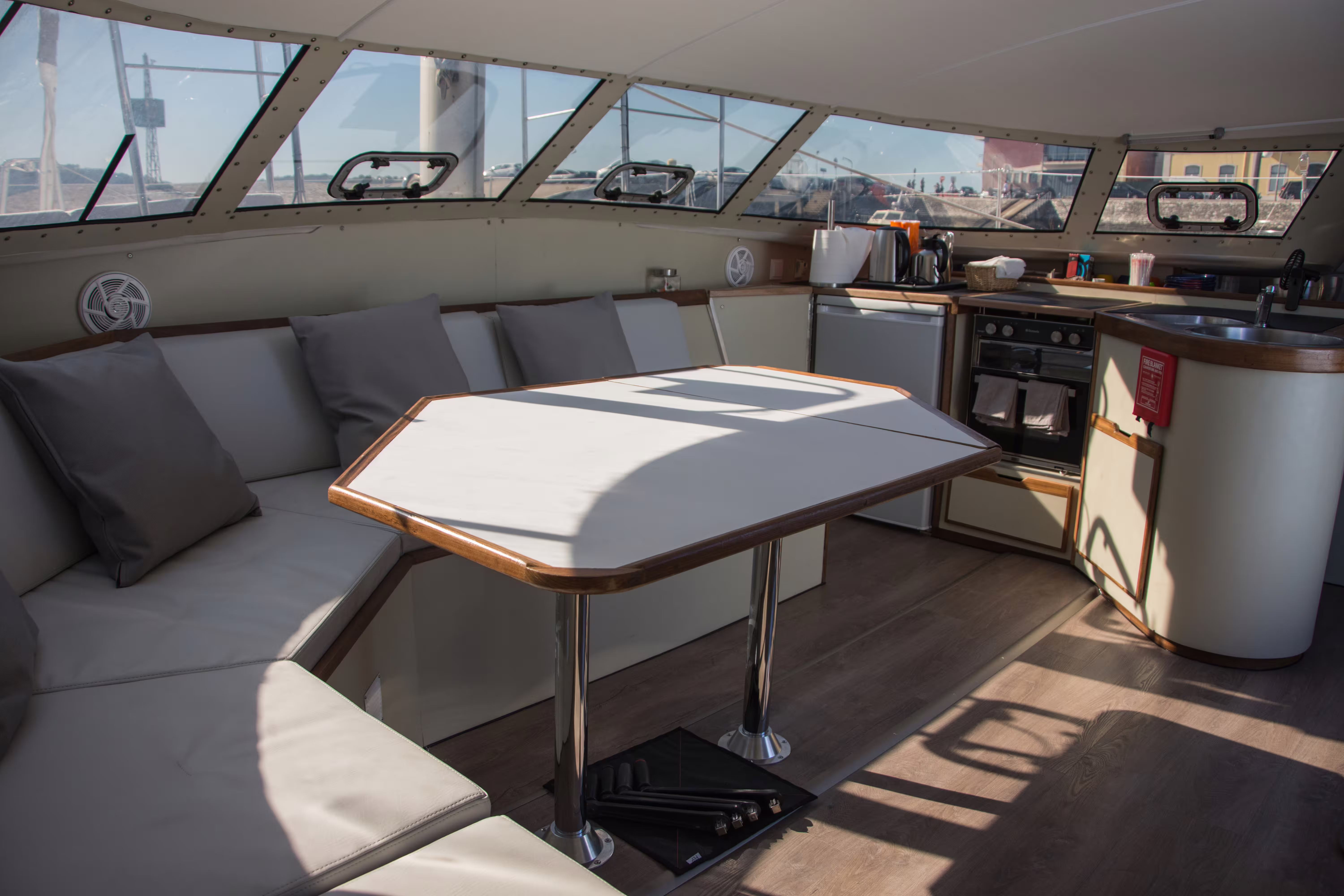 Experience the comfort of Scarlett's spacious interior with a cozy seating area and a well-equipped kitchen onboard.