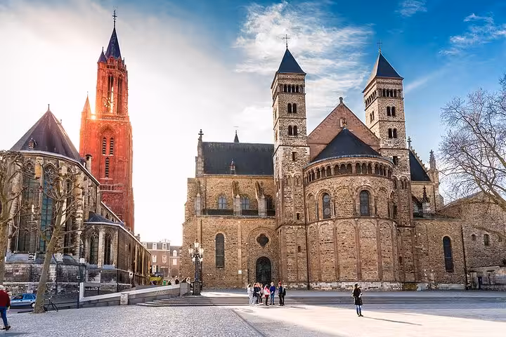 Basilica of Saint Servatius and St Janskerk in Maastricht, destination on Schiphol to Maastricht transfer
