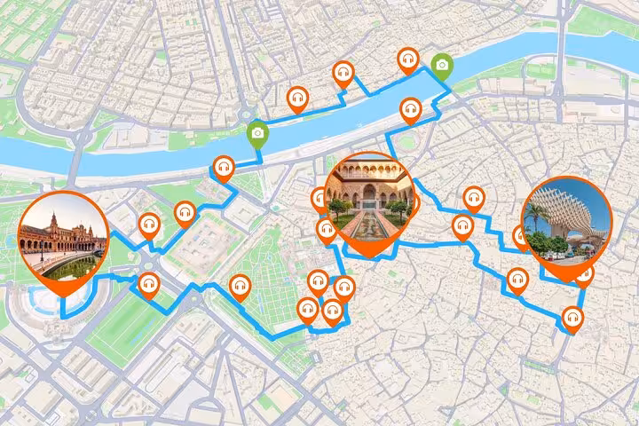 Full 8.4 km circuit: From the Santa Cruz district to the banks of the river.