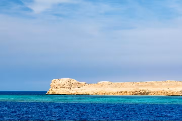 White Island sandbar and turquoise Red Sea lagoon on Sharm El-Sheikh boat tour to Ras Mohammed