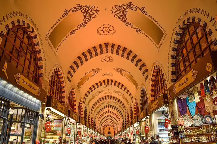 Spice Bazaar interior in Istanbul, a must-see stop on a private layover sightseeing tour from the airport
