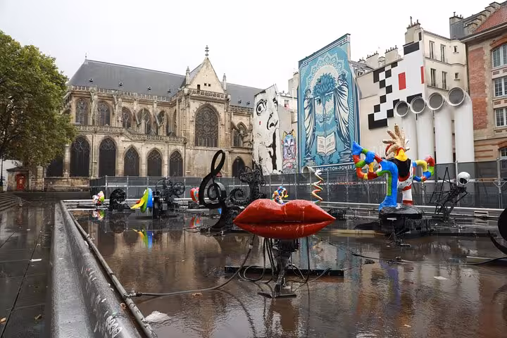 Centre Pompidou street art and Stravinsky Fountain sculptures on a Le Marais private walking tour in Paris