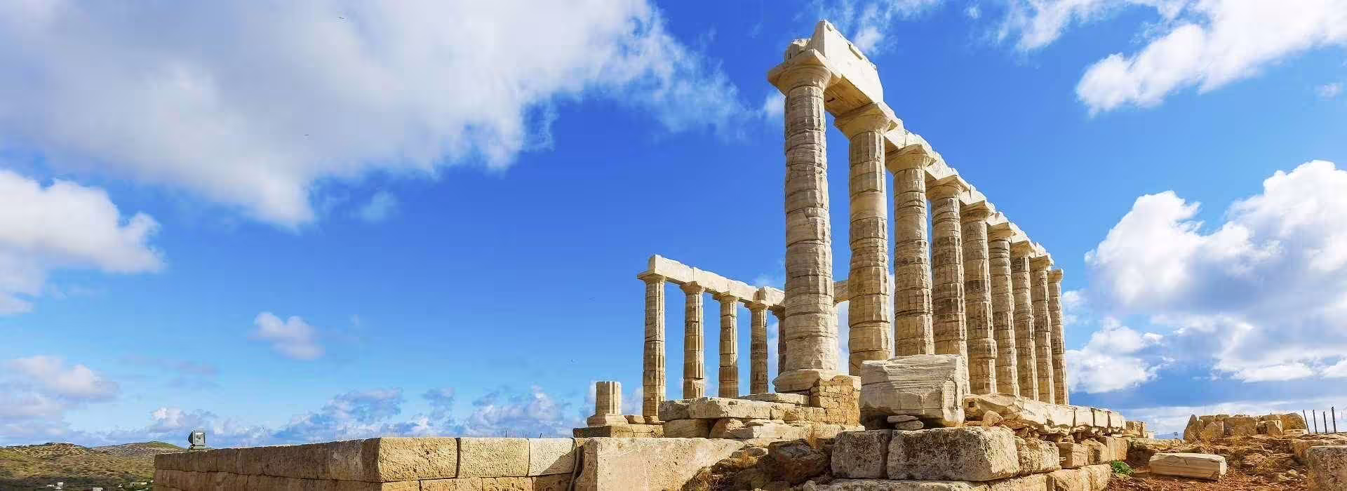 Temple of Poseidon at Cape Sounio overlooking the Aegean Sea, sunset highlight on a private Athens tour