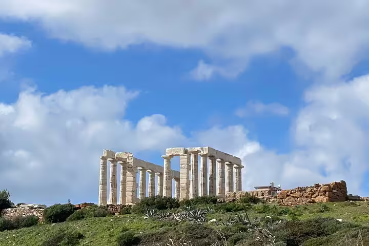 Close view of the Temple of Poseidon columns at Cape Sounio, highlight stop on a private Athenian Riviera tour