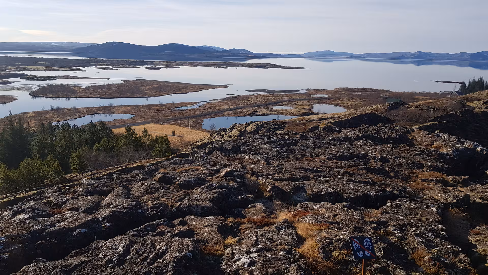 Panoramic view of Þingvellir lake and lava fields on Iceland's Golden Circle route