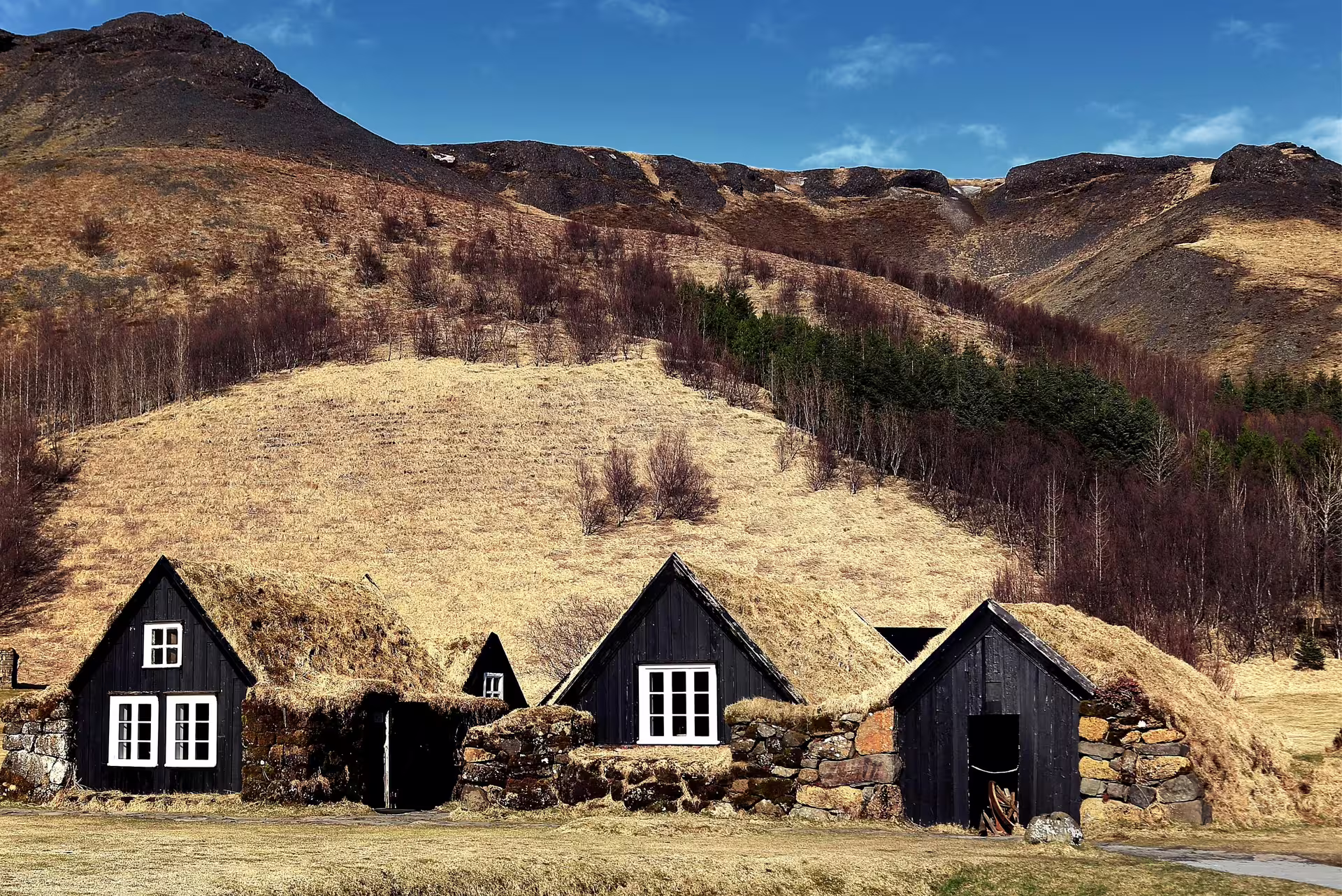 Turf houses in Skógar by Skógafoss waterfall