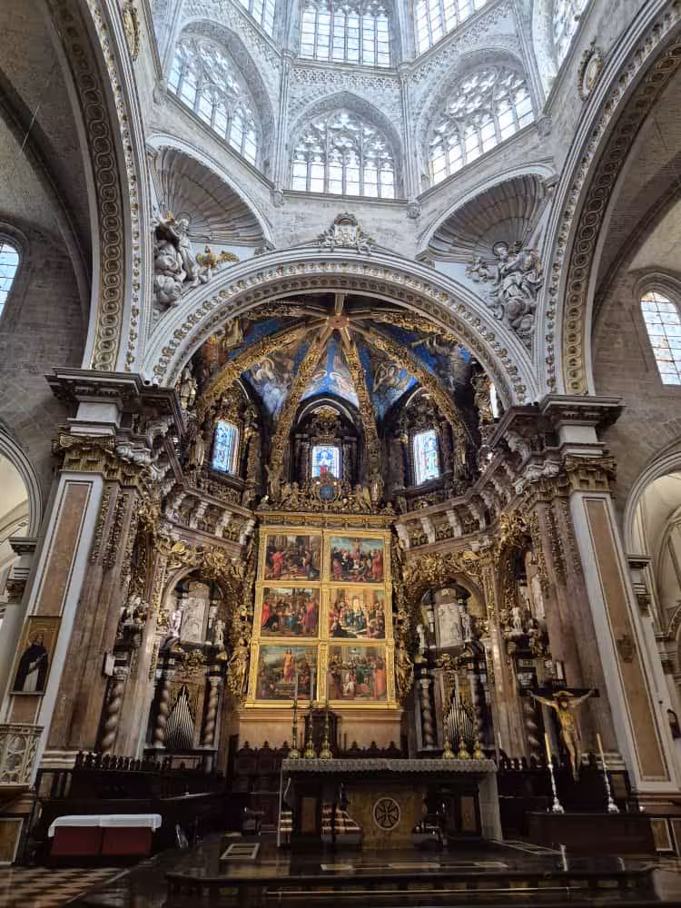 Ornate altar inside Valencia Cathedral, highlight on the Valencia audio guided City Quest scavenger hunt tour