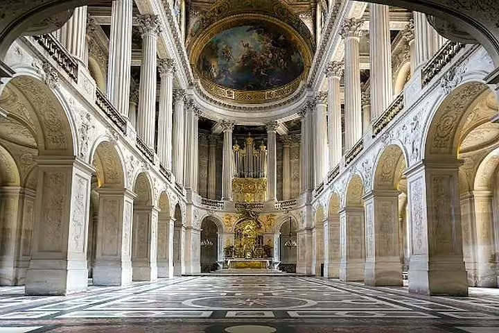 Grand Royal Chapel interior at the Palace of Versailles, seen on a private guided day tour from Paris with expert guide