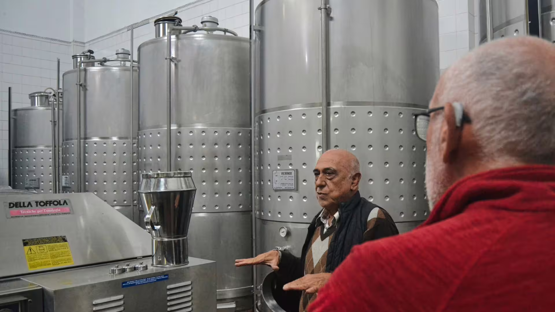 Image of Visit to the Vinho Verde production cistern area