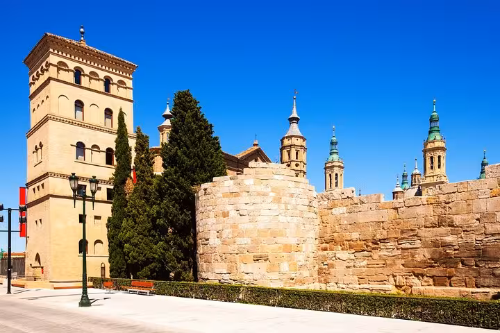 Admire Zaragoza's iconic Basilica del Pilar and ancient walls on a guided 2-hour introductory city walk.